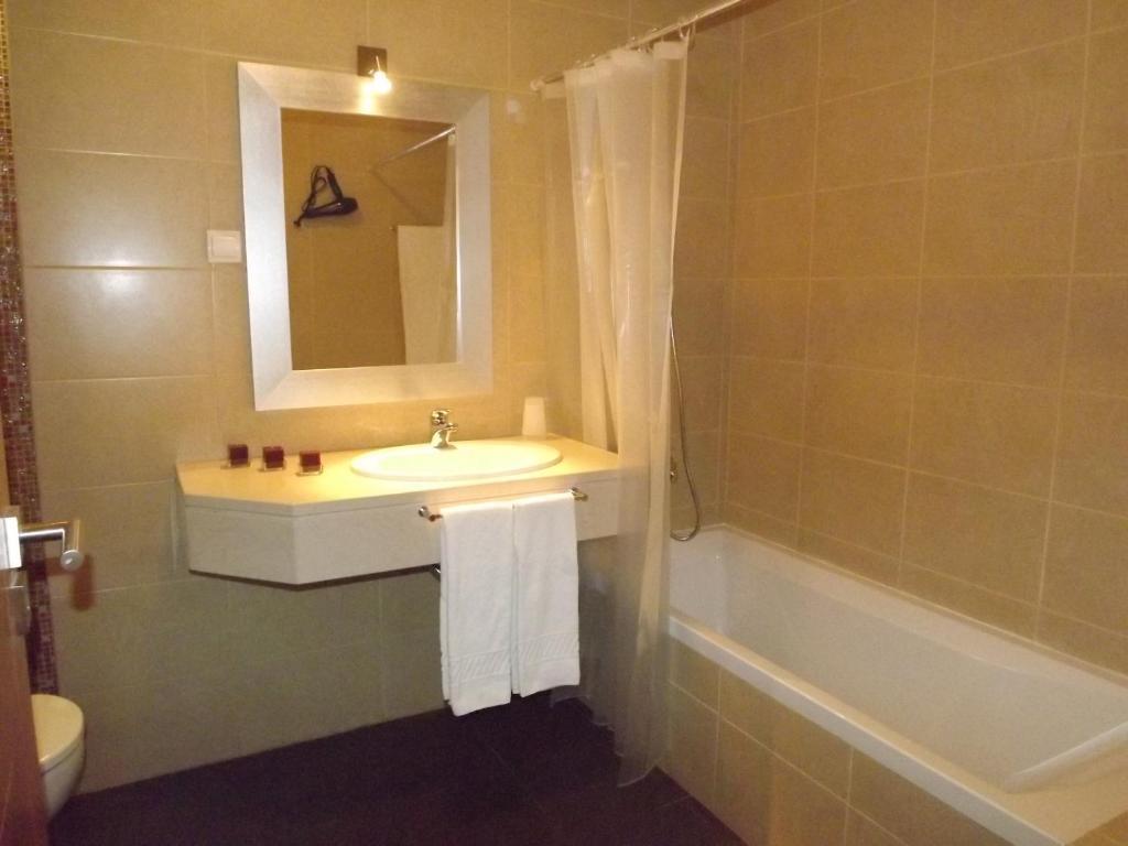 Entrecubos Guesthouse Олян Номер фото